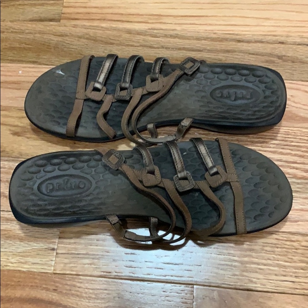 Strappy Privo Brown Sandals size 8.5